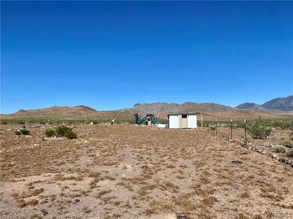 11TH/FORTUN E, Dolan Springs, AZ 86441