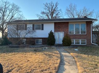 4430 Patston Dr, Saint Louis, MO 63128