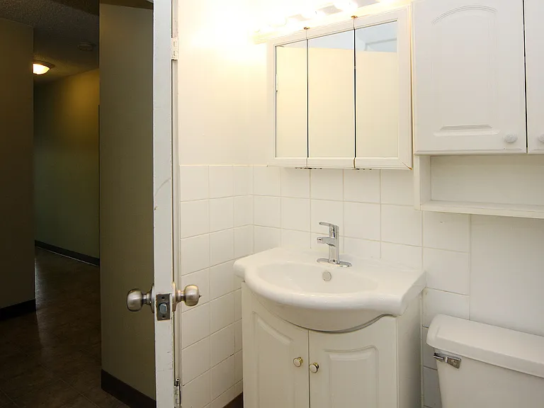 714 15th Ave SW — Photo 43