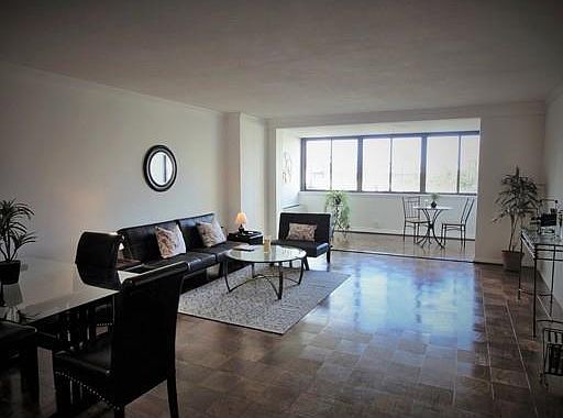 2nd image of 10 Whittier Pl #4B