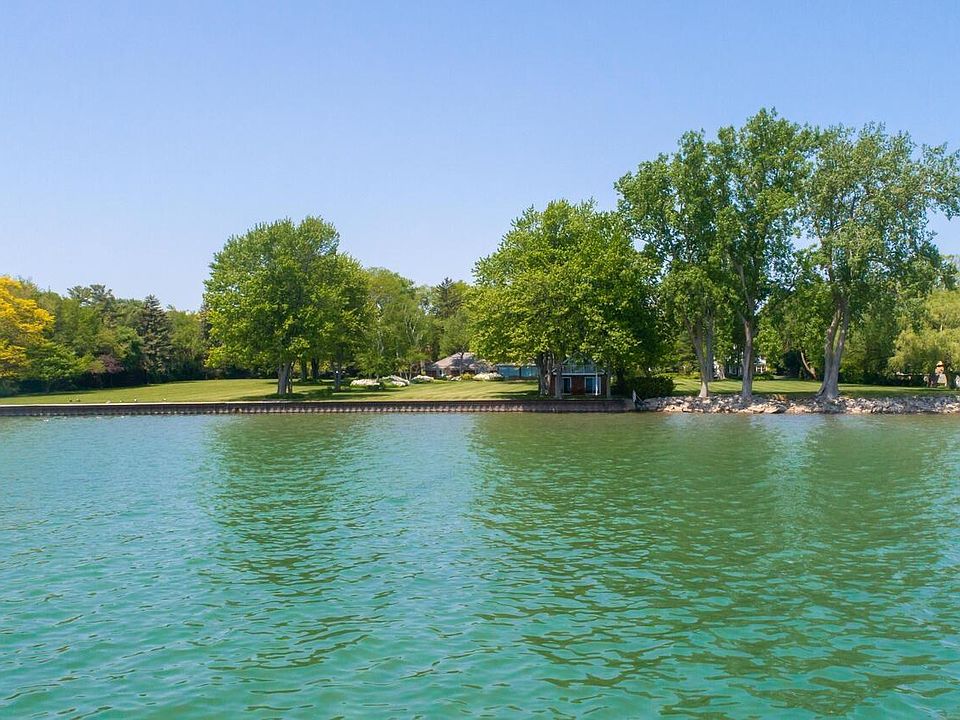 824 Lakeshore Dr, Grosse Pointe, MI 48236 Zillow