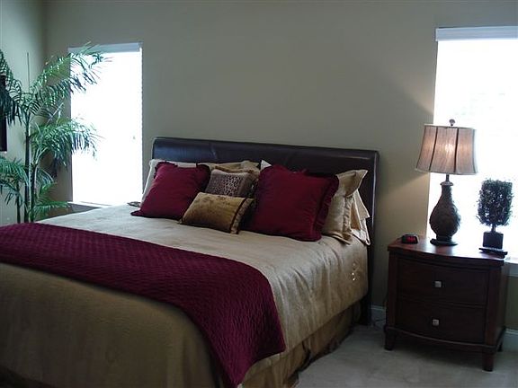 5th image of 3218 Veterans Memorial Parkway #2101