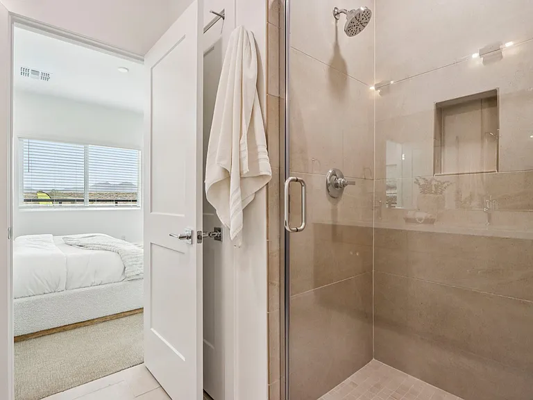 Elevate at Red Mountain Townhomes — Photo 18