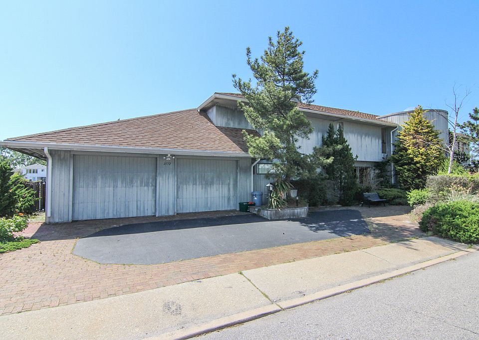 1st image of 2772 Lee Pl