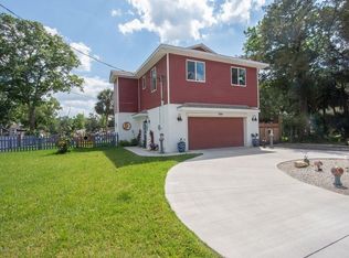 6241 Colony Cir, Weeki Wachee, FL 34607