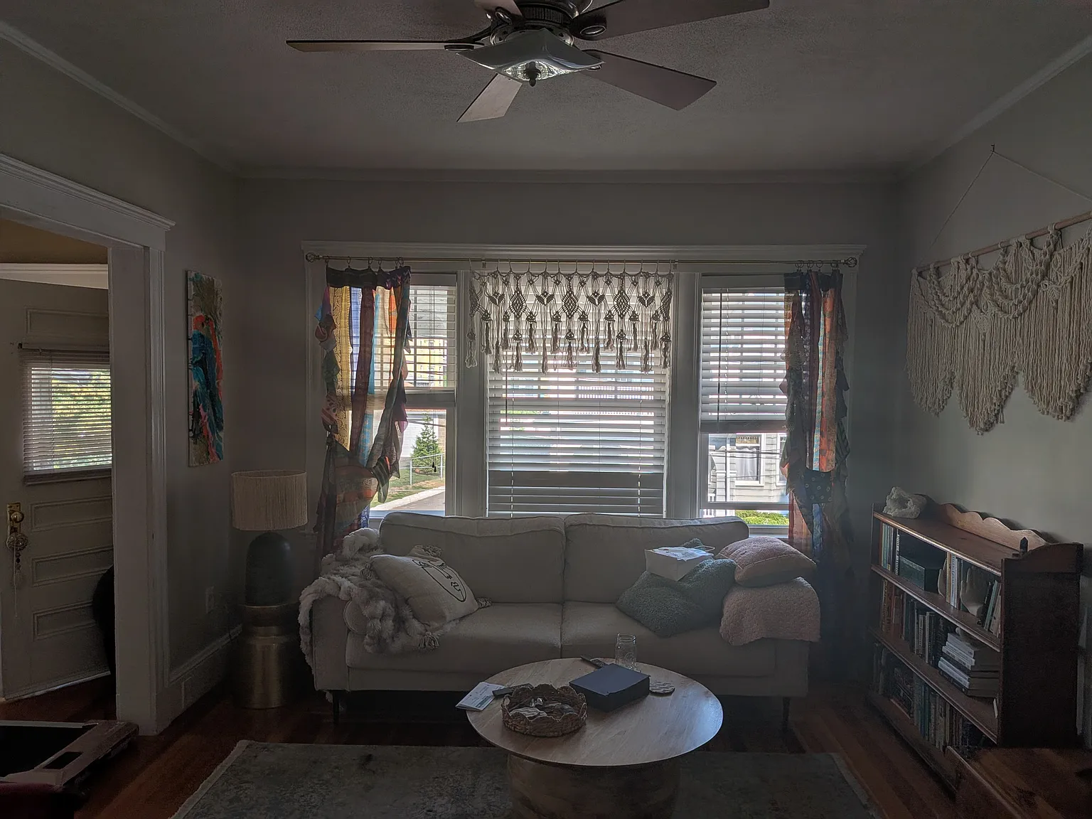 2 bed, 999 sqft, $3,095 — Photo 2