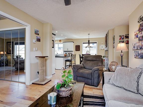 5th image of 7570 Tetayut Rd #104