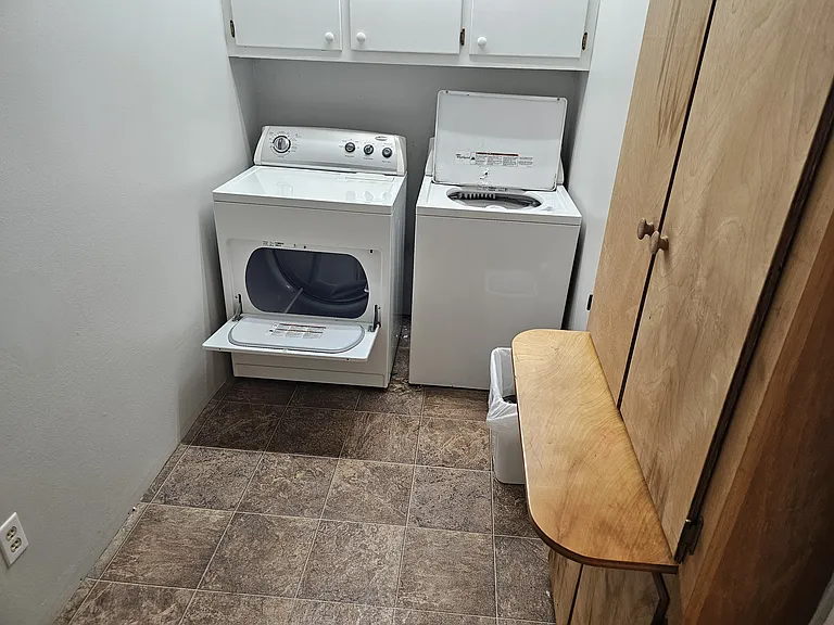 102 Mulberry St — Photo 24