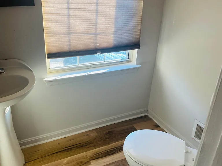 2902 Lloyd Ct — Photo 12