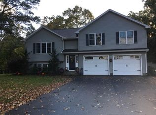 201 Old Lyman Rd, South Hadley, MA 01075