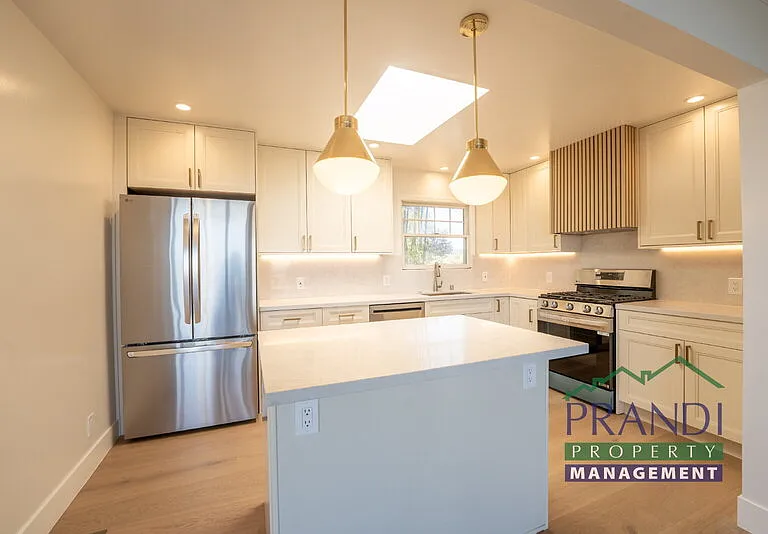 645 Fawn Dr — Photo 9
