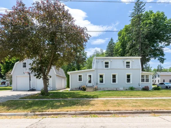709 South Lewis STREET, Columbus, WI 53925