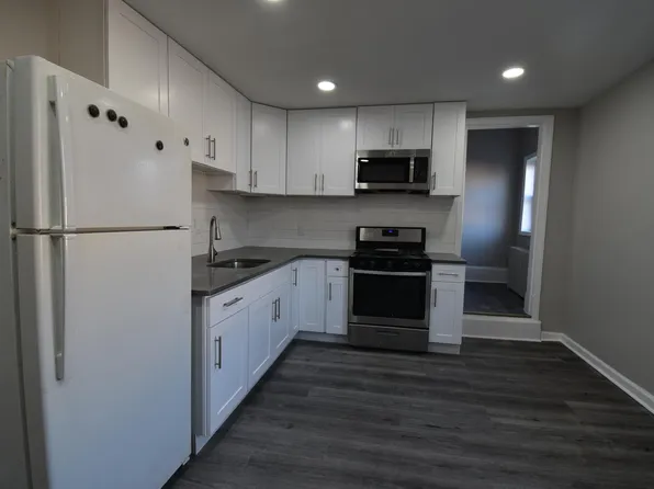 2600 S Iseminger St #2F, Philadelphia, PA 19148