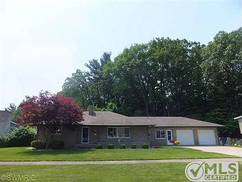 1879 Ritter Hills Dr photo 1