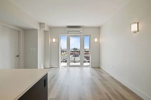 Rented by ERNY LLC | media 3