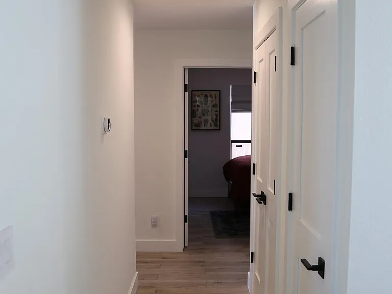 1722 E Behrend Dr — Photo 35