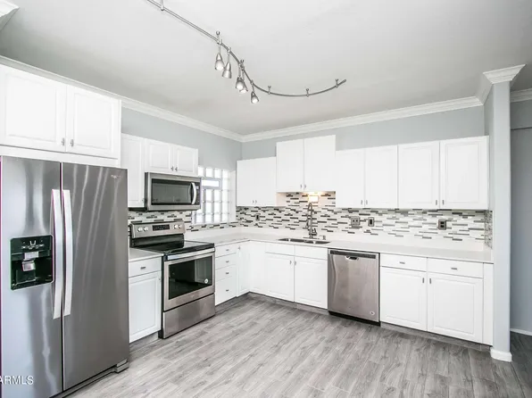 351 E THOMAS Road #D504, Phoenix, AZ 85012