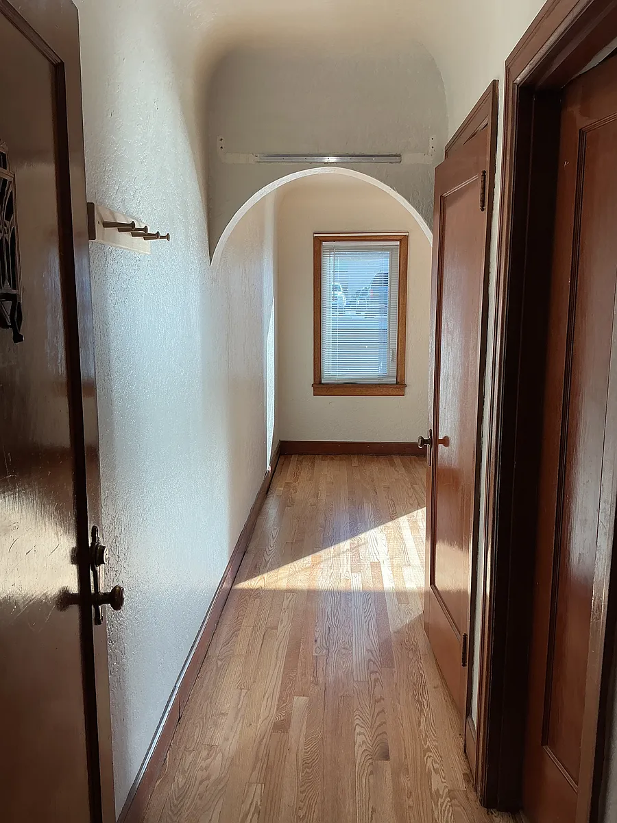 Building Photo - 256 Burwell St #301