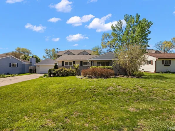 5634 Patricia Ave, Shelby Township, MI 48317