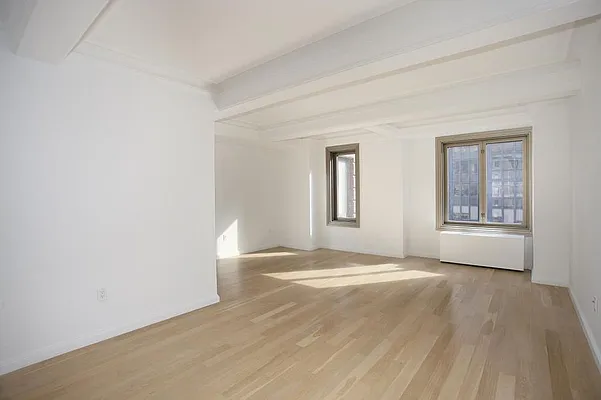 Rented by Manhattan Skyline | media 6