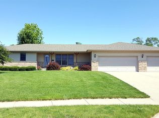 911 E Ridge Dr, Malvern, IA 51551