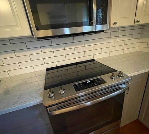 4th image of 3701 Heathmoor Ct