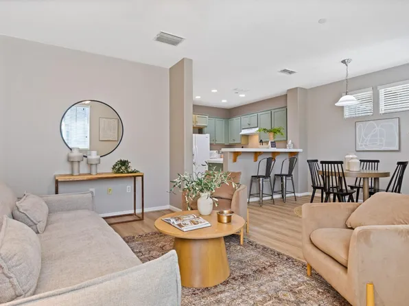 1007 Dante Cir, Roseville, CA 95678