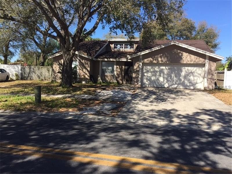 1st image of 8012 Timberlane Dr