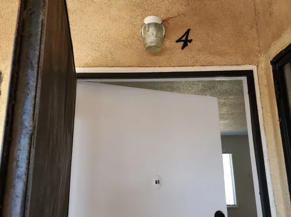 5071 W 21st St #4, Los Angeles, CA 90016