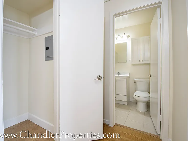 1220 Clayton St — Photo 7
