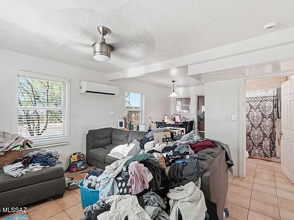 3rd image of 426 E Aragon Rd #1