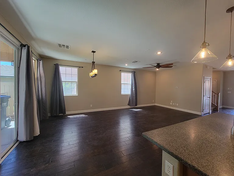 3191 Sisley Garden Ave — Photo 4