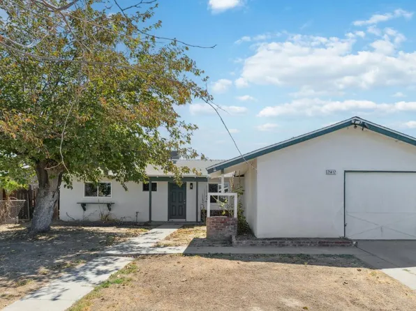 21412 S Pleasant Ave, Riverdale, CA 93656