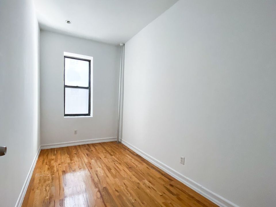 2nd image of 183 Mulberry St APT 2A