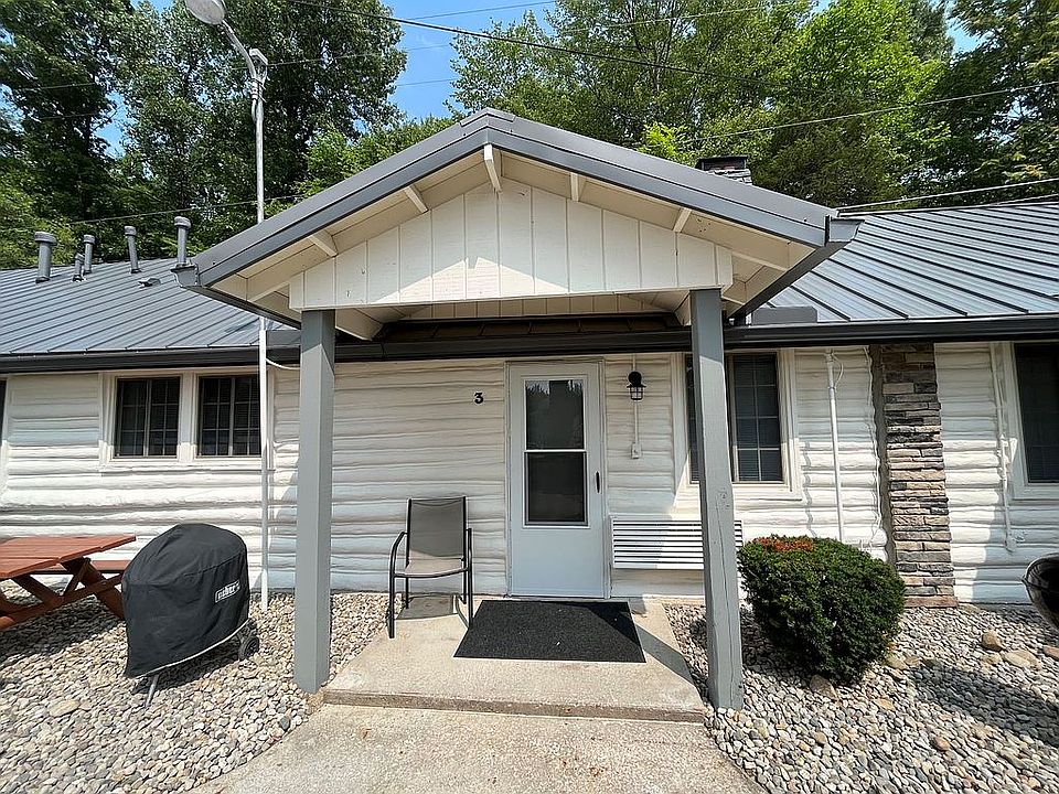 1st image of 11556 Breyman Hwy #3