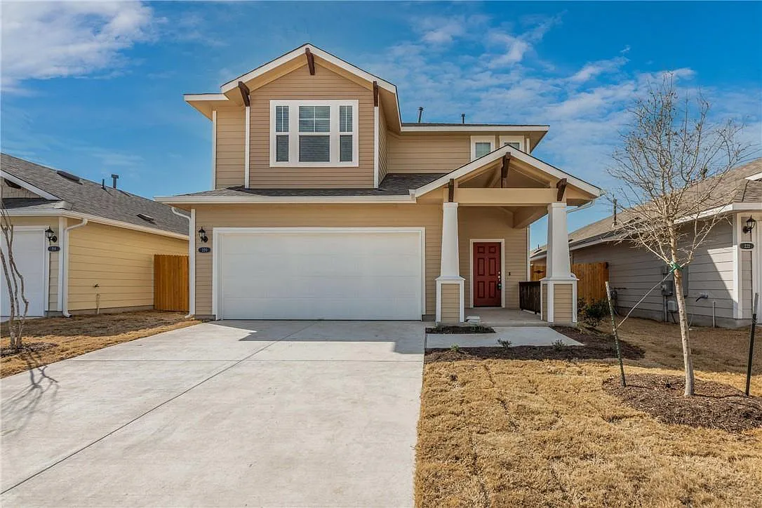 4 bed, 3.0 bath, 1997 sqft, $2,000 — Photo 2