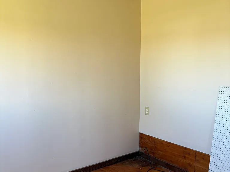 Heeb Rd — Photo 10