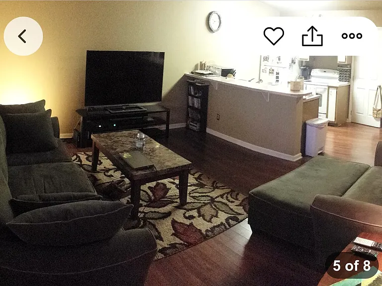 1114 Lake Shore Cir — Photo 5