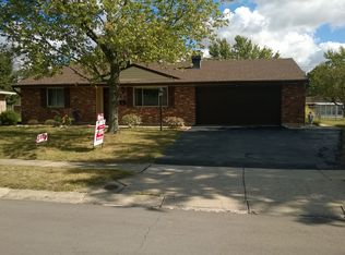 1024 Derringer Dr, Englewood, OH
