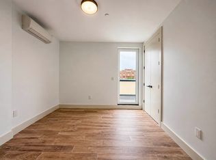 452 E 26th St #3C, Brooklyn, NY 11226