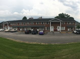 768 Locust Ave APT 8, Clarksburg, WV 26301