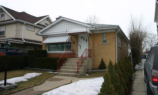 1st image of 7243 N Nora Ave
