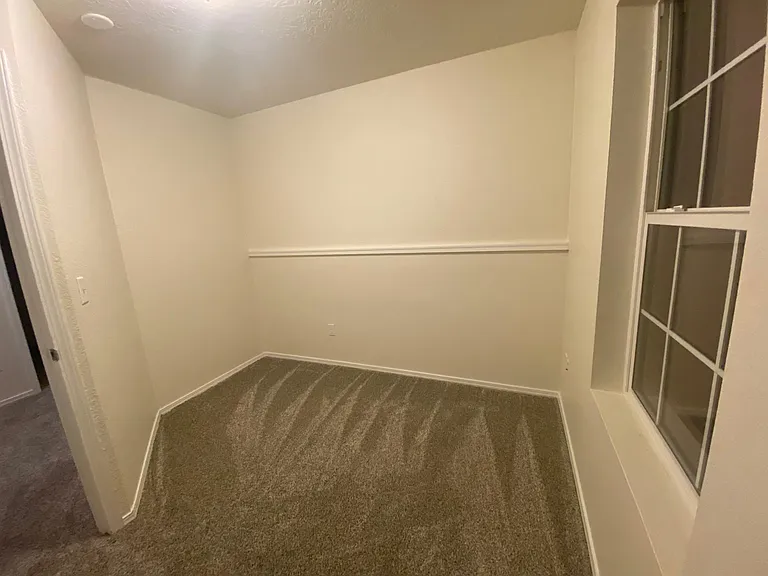 8258 W Saddlehorn St — Photo 11
