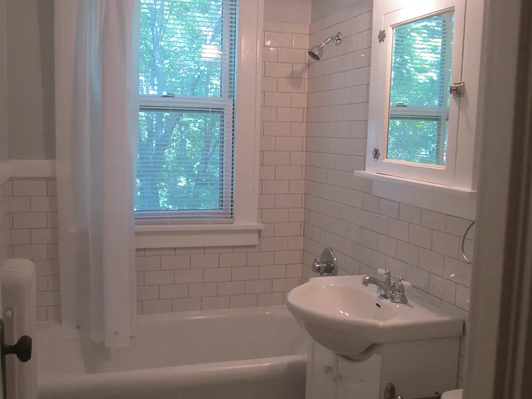 3545 Emerson Ave S — Photo 16