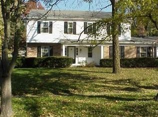 5538 Wadsworth Dr, Sylvania, OH 43560