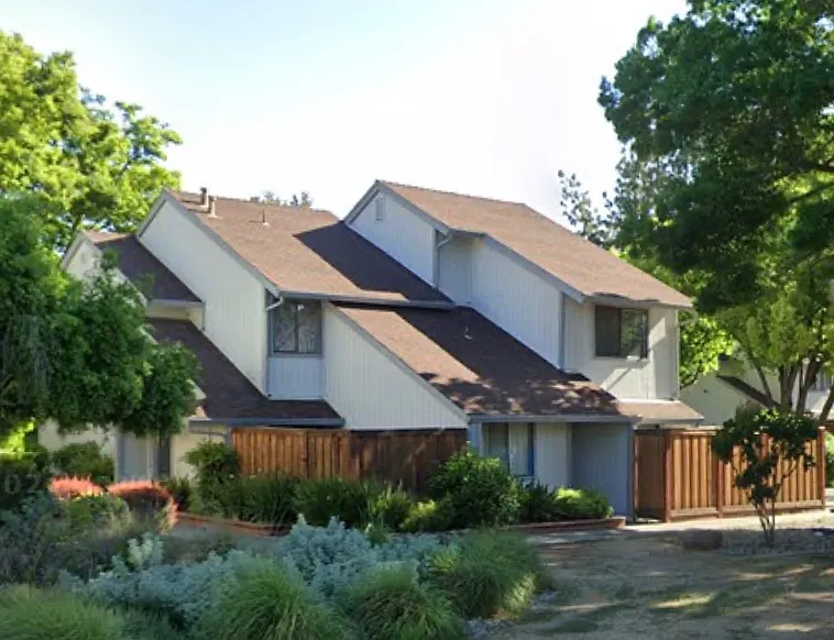 841 Adams Ter