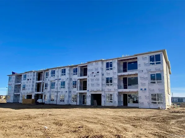 6153 N Ceylon Street Bldg 2 #208, Denver, CO 80249