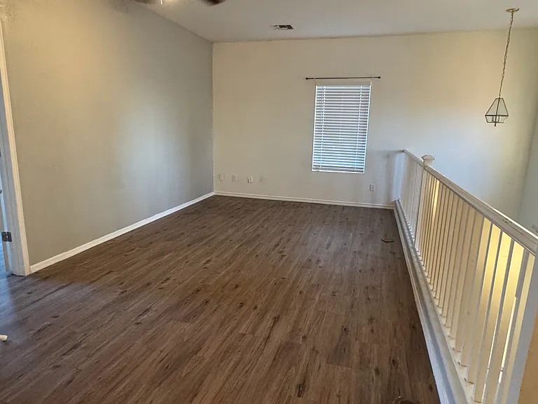 28007 N Muscovite Dr — Photo 32