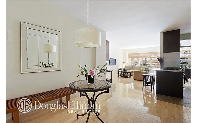 Sold by Douglas Elliman | media 15