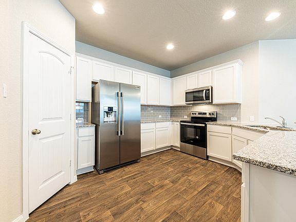 4th image of 109 Jubilee Dr